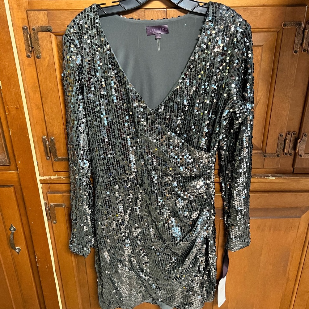 NWT Hale Bob long sleeve sequin dress